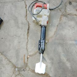 Milwaukee Demolition Hammer 