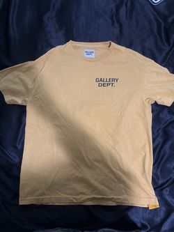 Gallery dept t-shirt size medium
