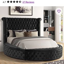 Velvet Cal-King Bed (Black)