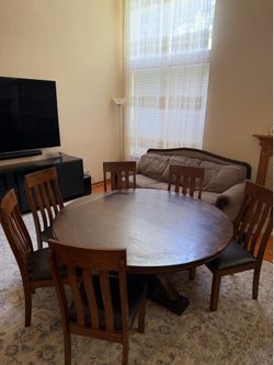 Ashely furniture dining room set