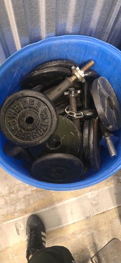 Weider Barbell Weight Plates and Dumbbell Set