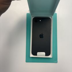 iPhone 16 E - With 1 Month Free Service Of Verizon 