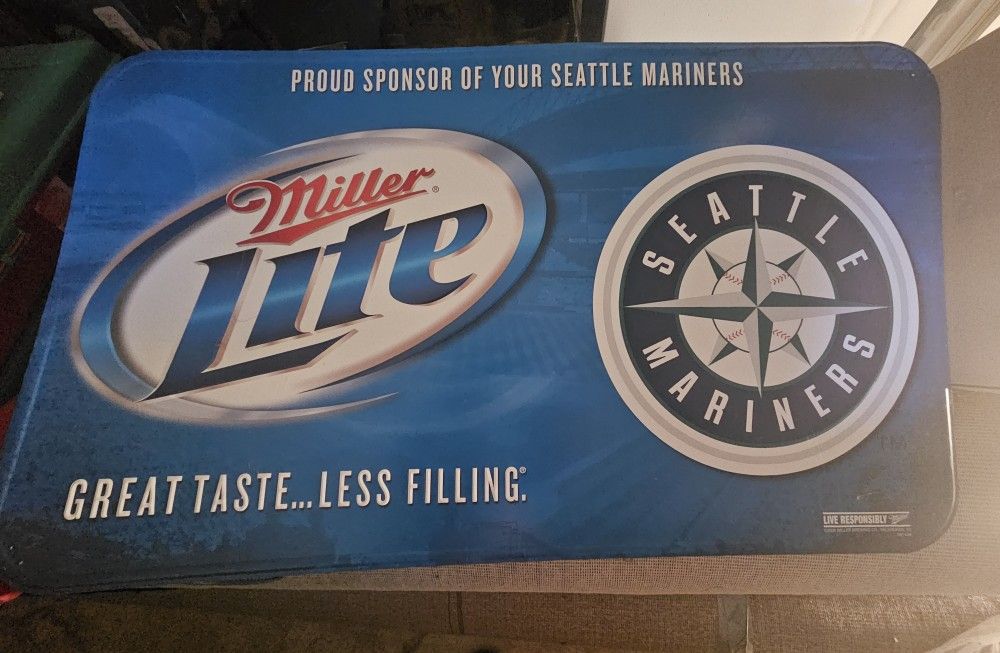 New Large Metal Seattle Mariners Lite Beer Sign.