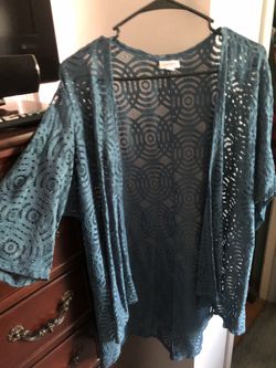 Women’s tops