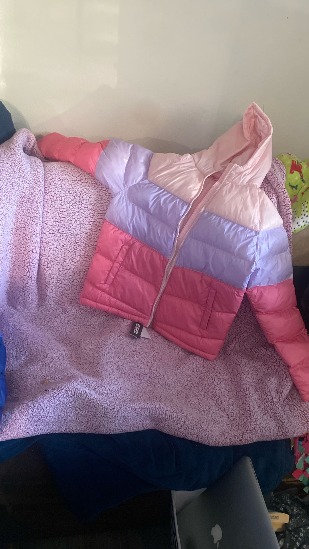 New Tags On 32 Degrees Girls Puffy Jacket