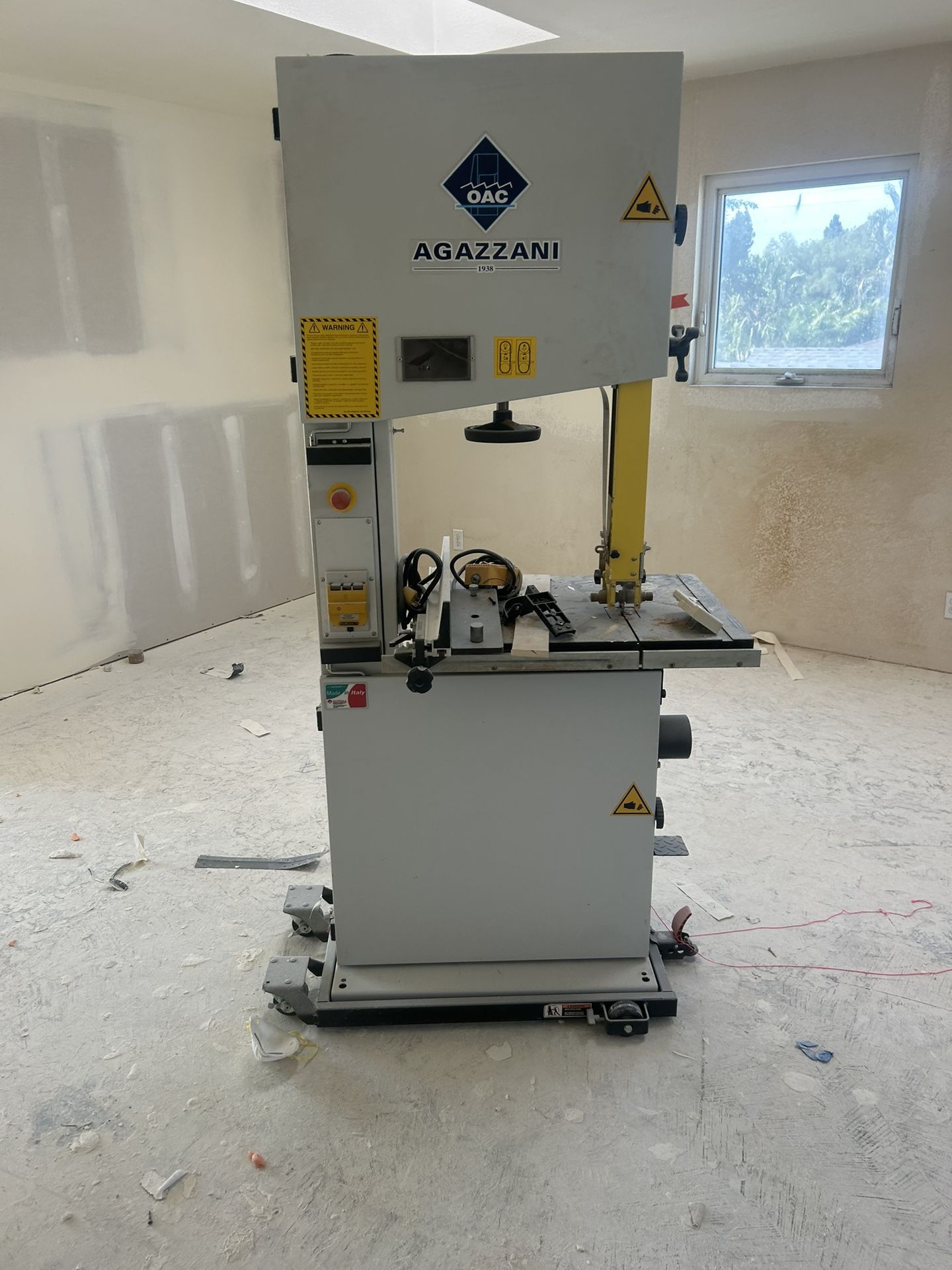 Italian Band Saw