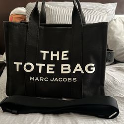 The tote bag