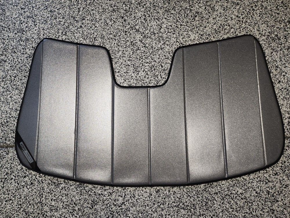 Covercraft Sunshade for Jeep Grand Cherokee