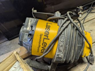 Laser level