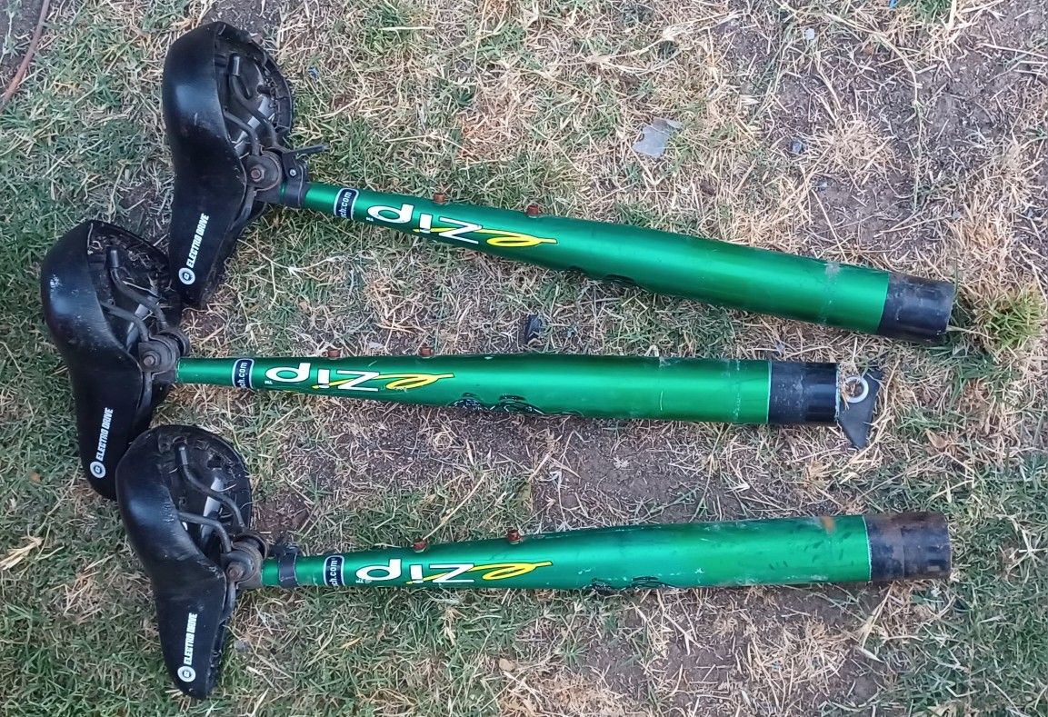 Seat Posts For eZip, iZip, Schwinn, GT, Mongoose, Currie , Colombia And Others