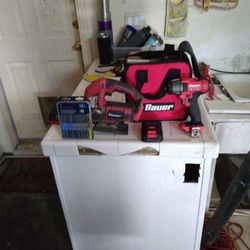 Bauer Cordless Power Tools