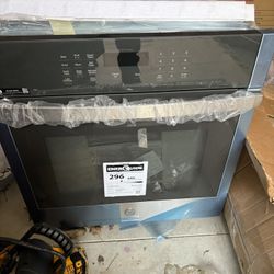 Brand New 27” GE Wall Mount Oven 