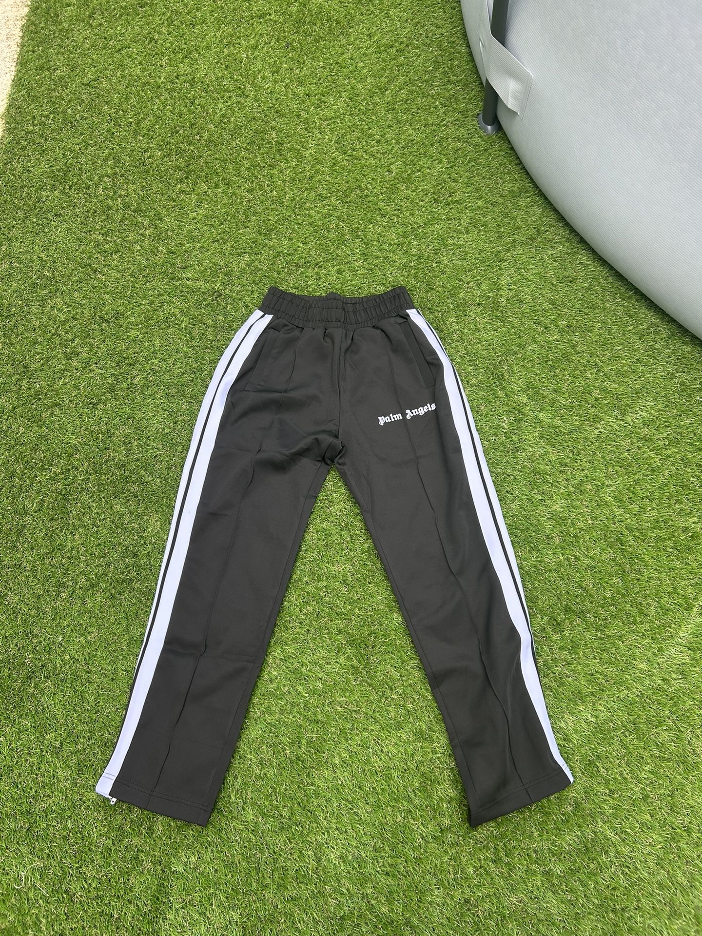Palm angles sweat pants
