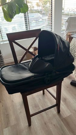 Brand new bassinet