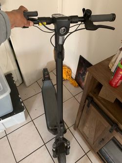Niu scooter