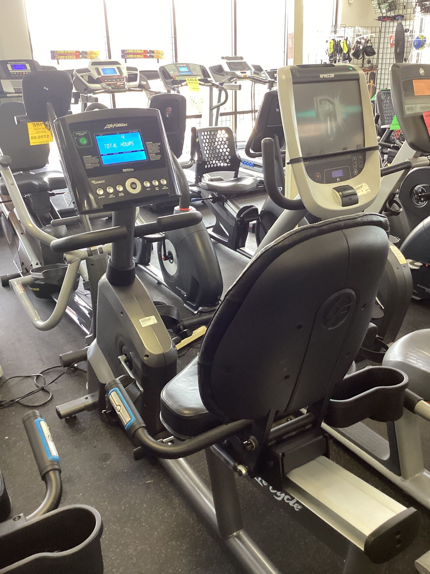 Recumbent Bike Life Fitness RS3 With Warranty