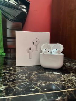 AirPods 4 with ANC