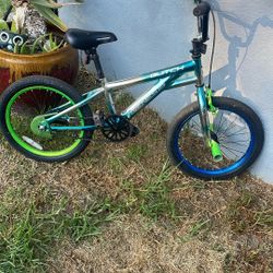 Genesis Glitch, Kids Bike 