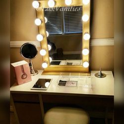 Hollywood Style Vanity Mirror