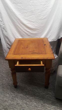 Lamp or end table 40 Solid wood