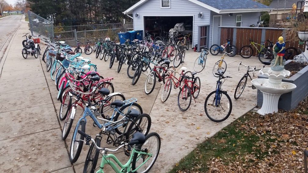 Giant Bike Sale Today On The Corner Of Belmont And Harlem In Chicago