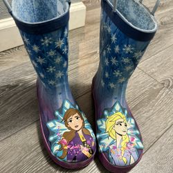 Rain Boots Size 2 In Perfect Condition 