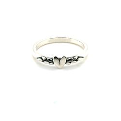 James Avery Heart & Vine Ring