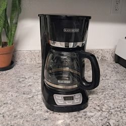 COFFEE MAKER 12-Cup- PROGRAMMABLE