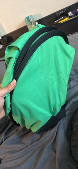 Green screen for chair