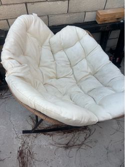Oversized Double Papasan Chair w/ Cream Cushion – Super Comfy
