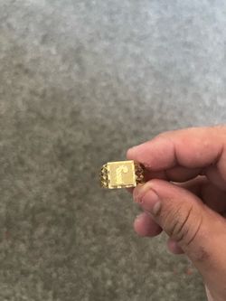 10 K gold ring