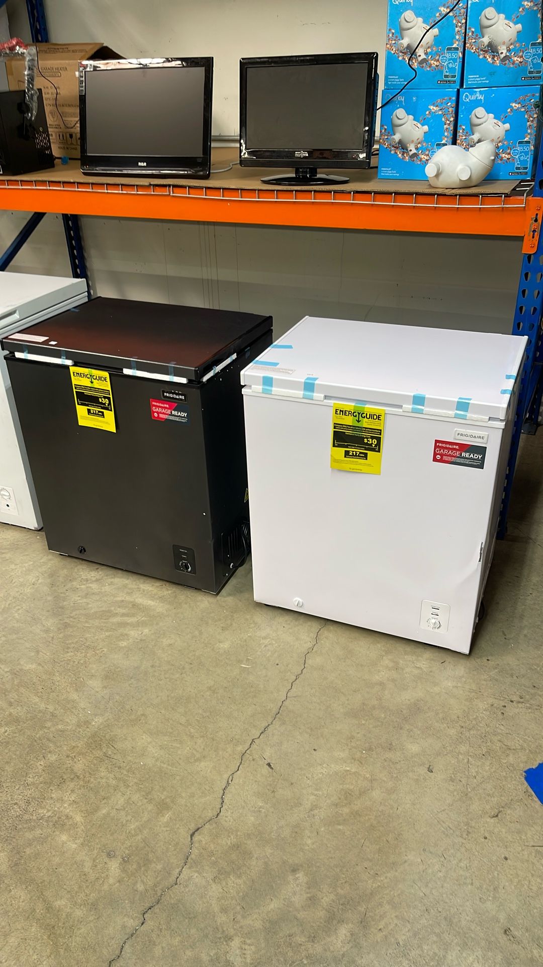 5cf Chest Freezer , New, BOOMwarehouse