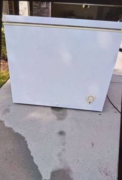 Excellent Working fridgidaire chest freezer