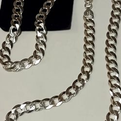  Sterling silver curb chain necklace. 7.8 mm wide and 24 in