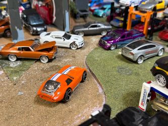 Hotwheel th Shelby cover daytime