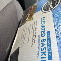 Big Dog Kennel, Cat , Fish Toys