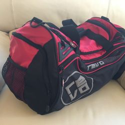 REVO Duffle Bag 