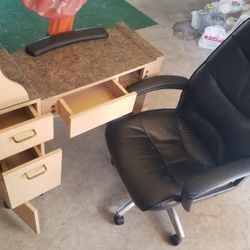 Manicure Table And Chair