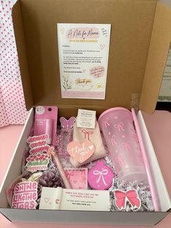 Postpartum self care gift boxes