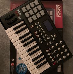 Akai MPK 25 USB MIDI Controller