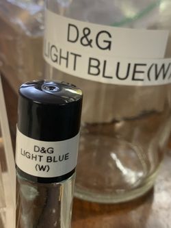 D&G LIGHT BLUE (w) body oil fragrances 4oz