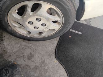 Saturn rims and tires