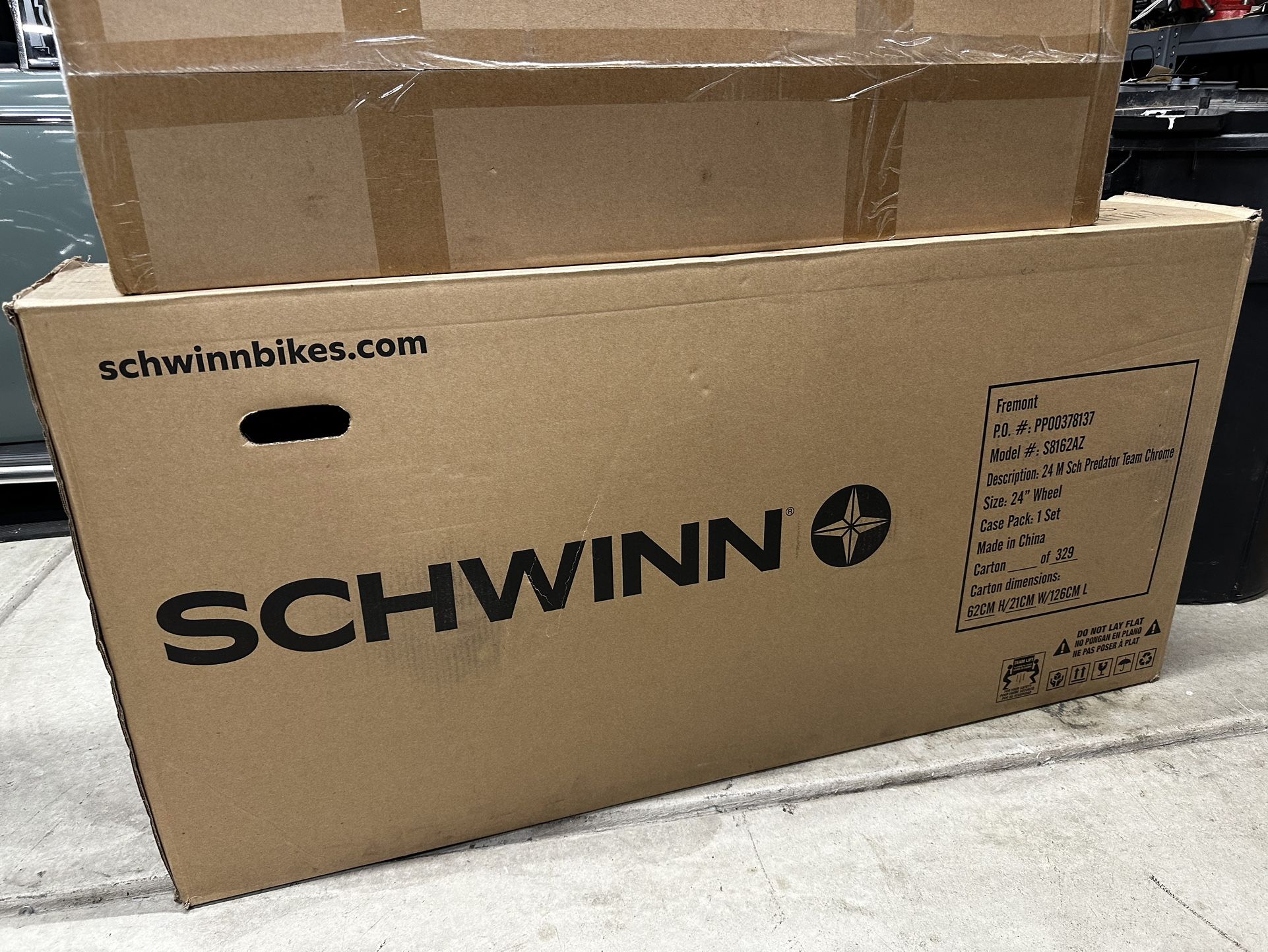 NEW Schwinn Predator Bmx Bike 24 Inch