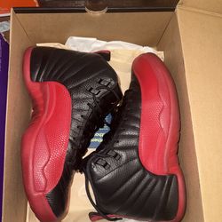 Jordan 12 flu games size 10 (no trades)