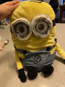 Médium Stuffed Minion