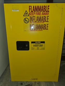 Uline H-2218S-Y Flammable Liquid Storage Cabinet