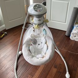 Fisher Price Baby Swing 120obo