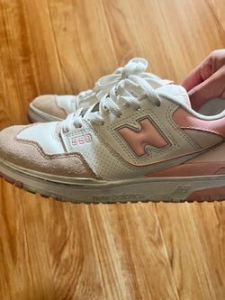 New Balance Pink and White 550s Women’s size 8 Men’s size 6.5.