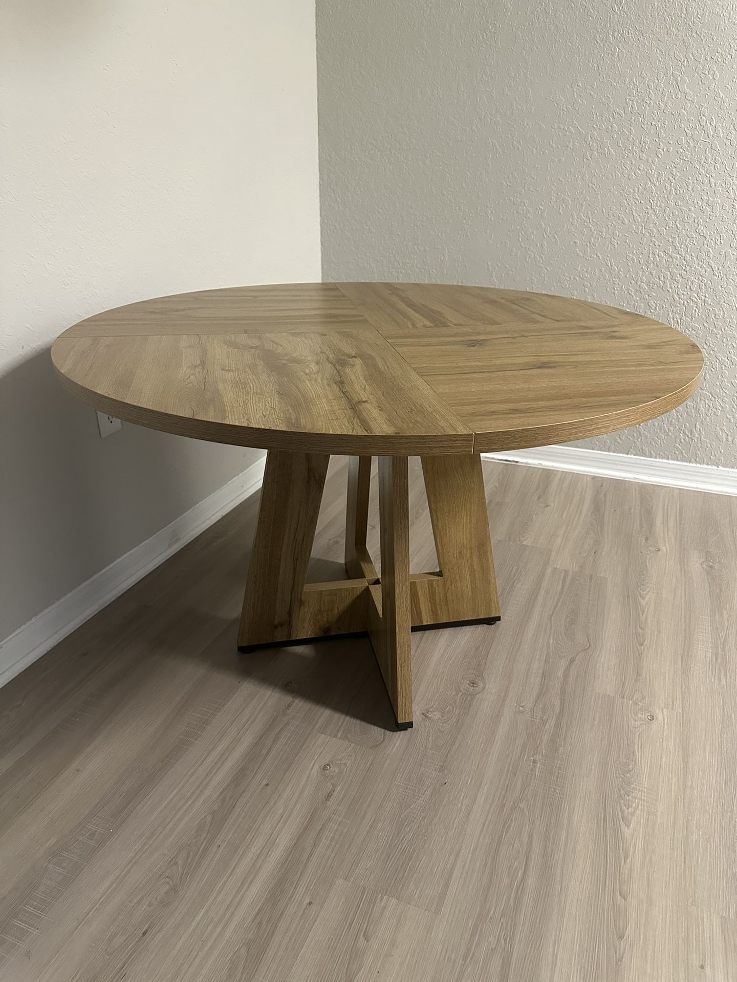 **BRAND NEW** Wooden Kitchen Dining Table Farmhouse Dining Table