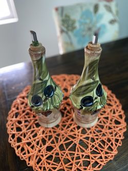 Vinegar and oil decanters-reduced